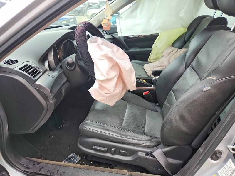 Продажа на аукционе авто 2012 Acura Tl, vin: 19UUA8F23CA028297, номер лота: 70056046