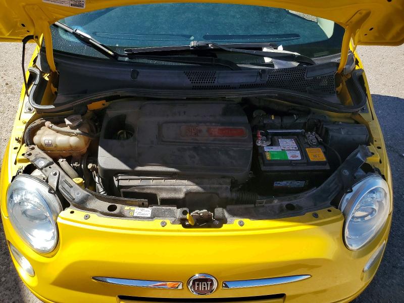69842566 :رقم المزاد ، 3C3CFFKR2HT535652 vin ، 2017 Fiat 500 مزاد بيع