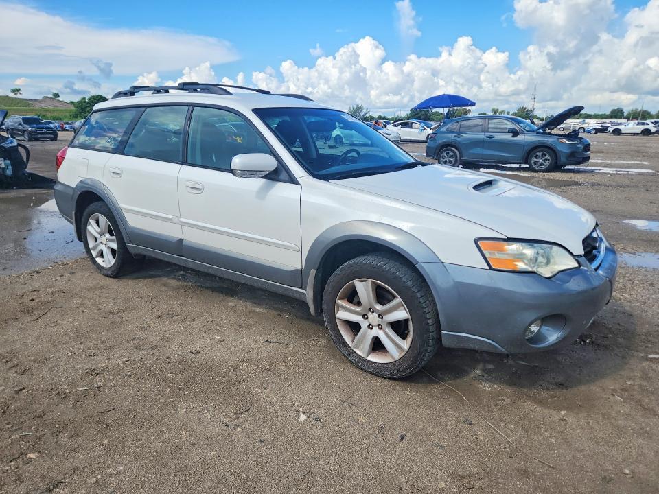 67697876 :رقم المزاد ، 4S4BP68C054368616 vin ، 2005 Subaru Legacy مزاد بيع