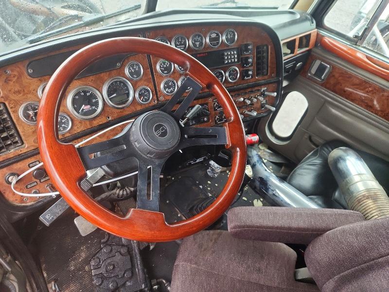 Продажа на аукционе авто 2003 Peterbilt 379, vin: 1XP5D49X03D590195, номер лота: 67180106