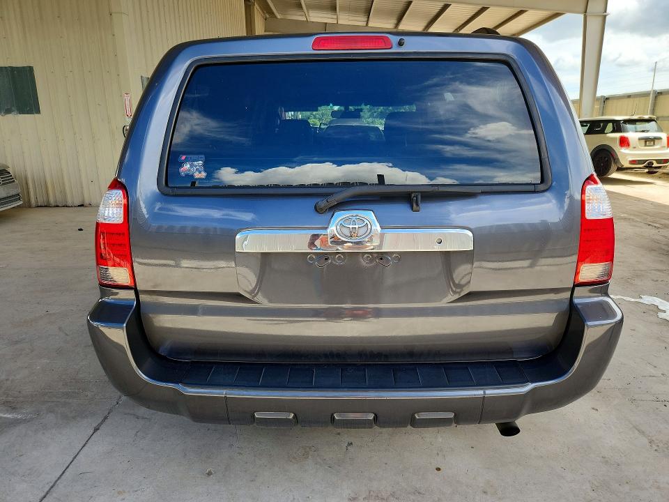 70320126 :رقم المزاد ، JTEZU14R08K017046 vin ، 2008 Toyota 4runner مزاد بيع