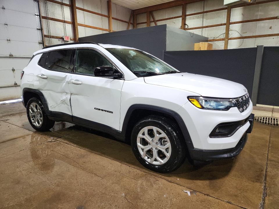 Продаж на аукціоні авто 2024 Jeep Compass, vin: 3C4NJDBN7RT160914, номер лоту: 70917136