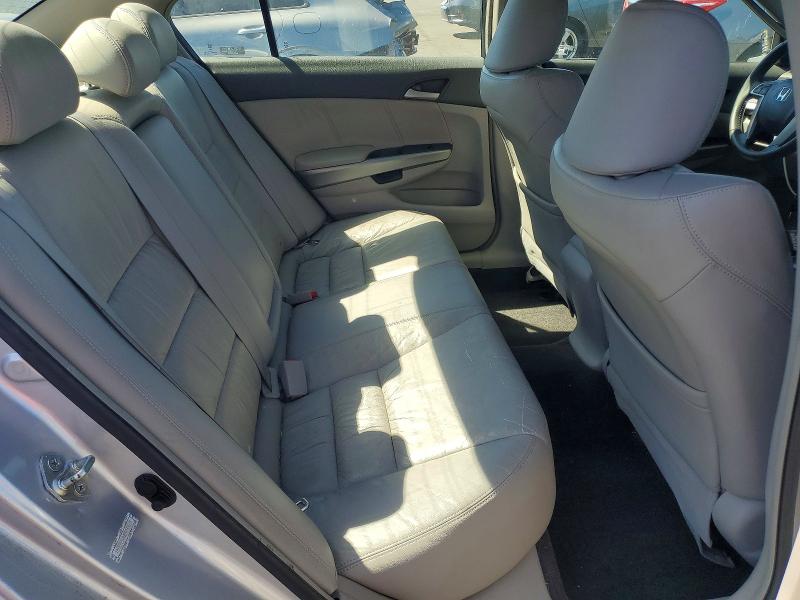2008 Honda Accord მანქანა იყიდება აუქციონზე, vin: 1HGCP26808A035873, აუქციონის ნომერი: 70834376