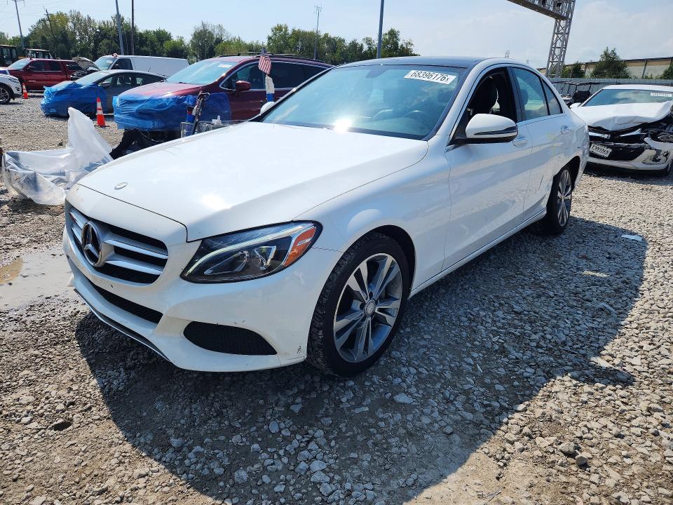68396176 :رقم المزاد ، 55SWF4KB0GU175907 vin ، 2016 Mercedes-benz C مزاد بيع