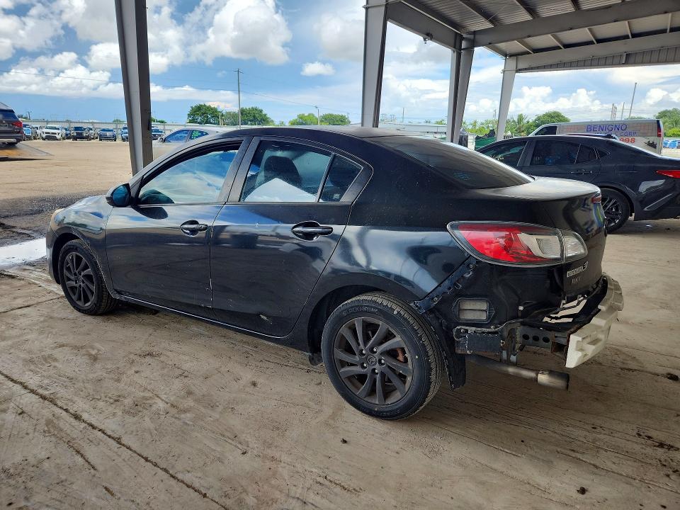 69621606 :رقم المزاد ، JM1BL1V76D1799987 vin ، 2013 Mazda 3 مزاد بيع