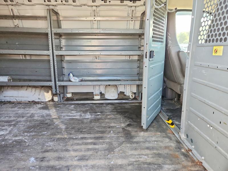 67502816 :رقم المزاد ، 1GCWGAFFXH1115282 vin ، 2017 Chevrolet Express G2500 مزاد بيع