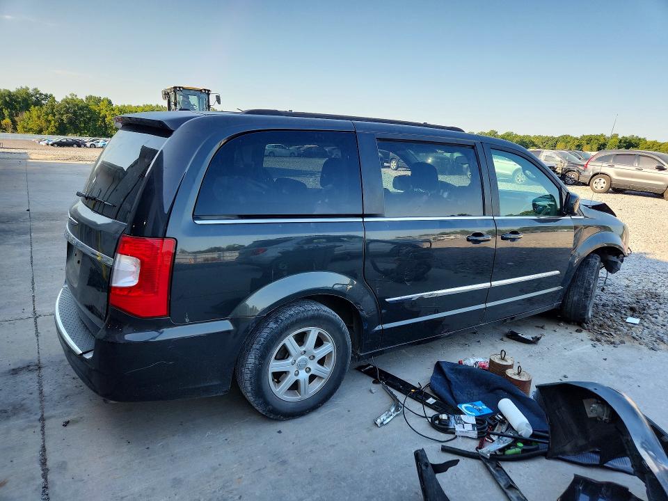 67399896 :رقم المزاد ، 2A4RR5DG3BR723247 vin ، 2011 Chrysler Town & Country مزاد بيع