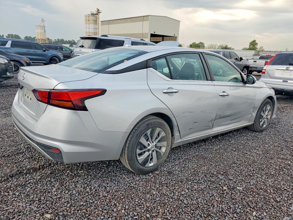 2020 Nissan Altima მანქანა იყიდება აუქციონზე, vin: 1N4BL4BV2LC211774, აუქციონის ნომერი: 67874426