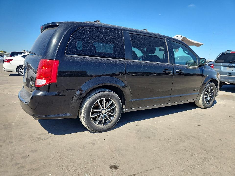 2019 Dodge Grand Caravan მანქანა იყიდება აუქციონზე, vin: 2C4RDGEGXKR595782, აუქციონის ნომერი: 67258936