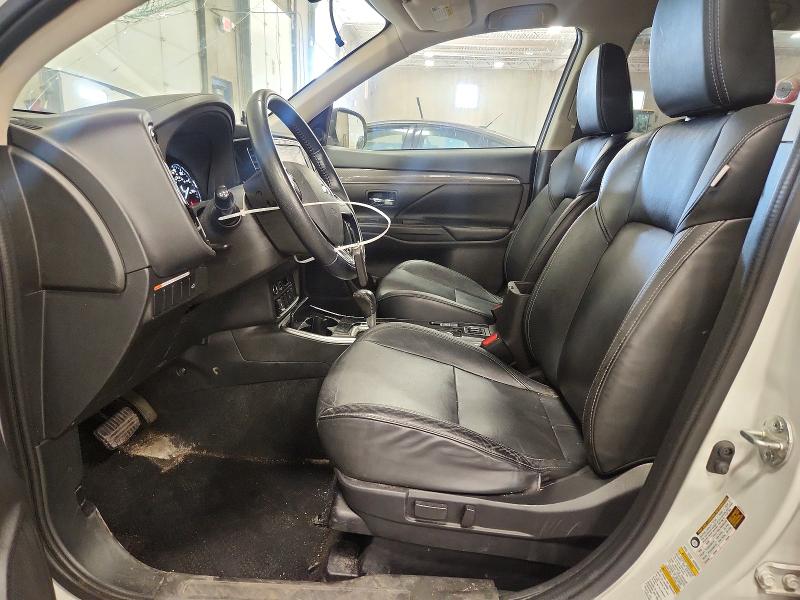 69109926 :رقم المزاد ، JA4AZ3A35KZ022671 vin ، 2019 Mitsubishi Outlander مزاد بيع
