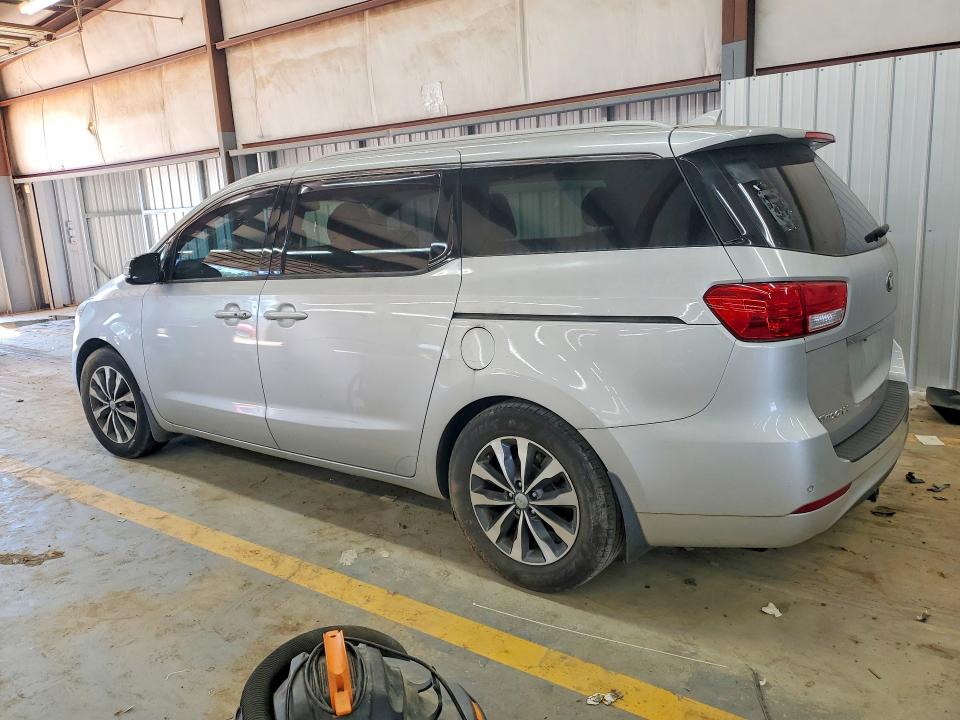 67655536 :رقم المزاد ، KNDMC5C13J6348819 vin ، 2018 Kia Sedona مزاد بيع