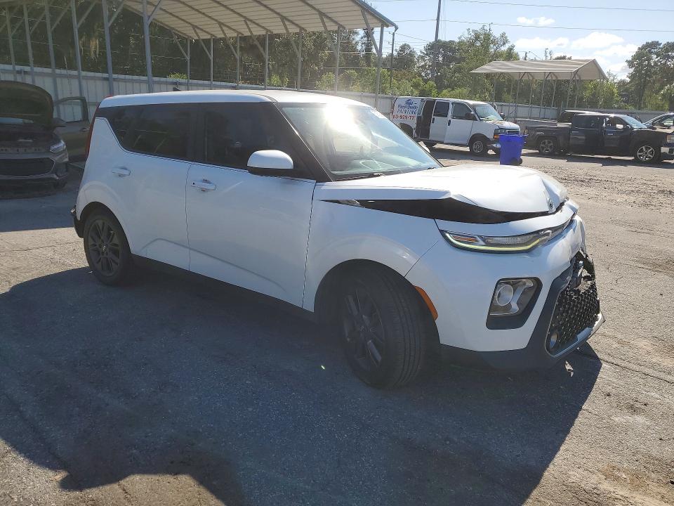 Продаж на аукціоні авто 2020 Kia Soul, vin: KNDJ33AUXL7701686, номер лоту: 69700996