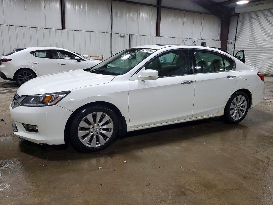 Продажа на аукционе авто 2013 Honda Accord, vin: 1HGCR2F84DA120204, номер лота: 68189086