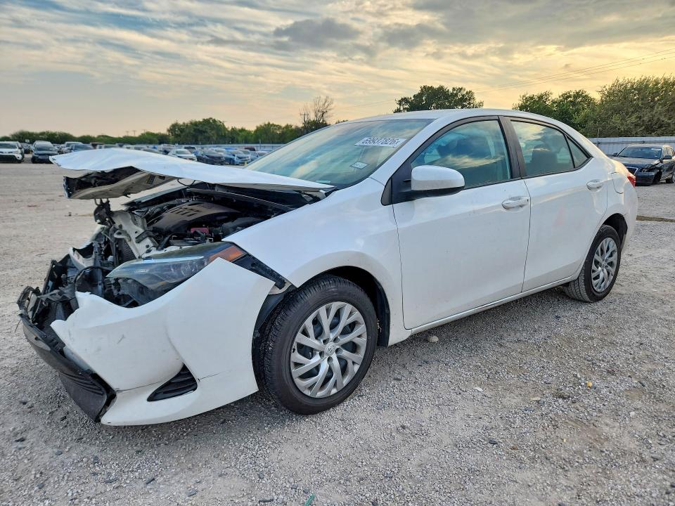 Aukcja sprzedaży 2017 Toyota Corolla, vin: 5YFBURHE4HP657032, numer aukcji: 69937826
