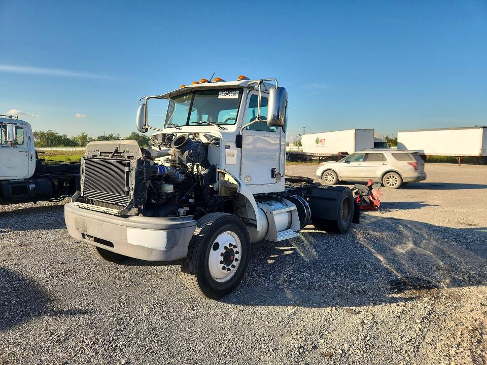 69946996 :رقم المزاد ، 1XP3AJ8X6HD430636 vin ، 2017 Peterbilt 348 مزاد بيع