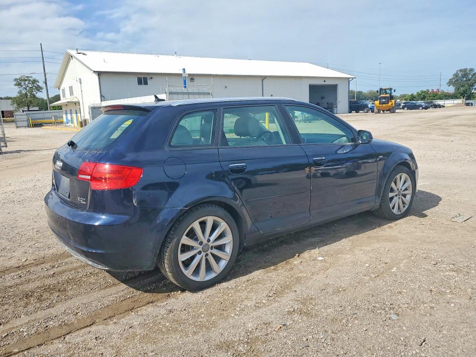 2012 Audi A3 მანქანა იყიდება აუქციონზე, vin: WAUMFBFM7CA036138, აუქციონის ნომერი: 67920996