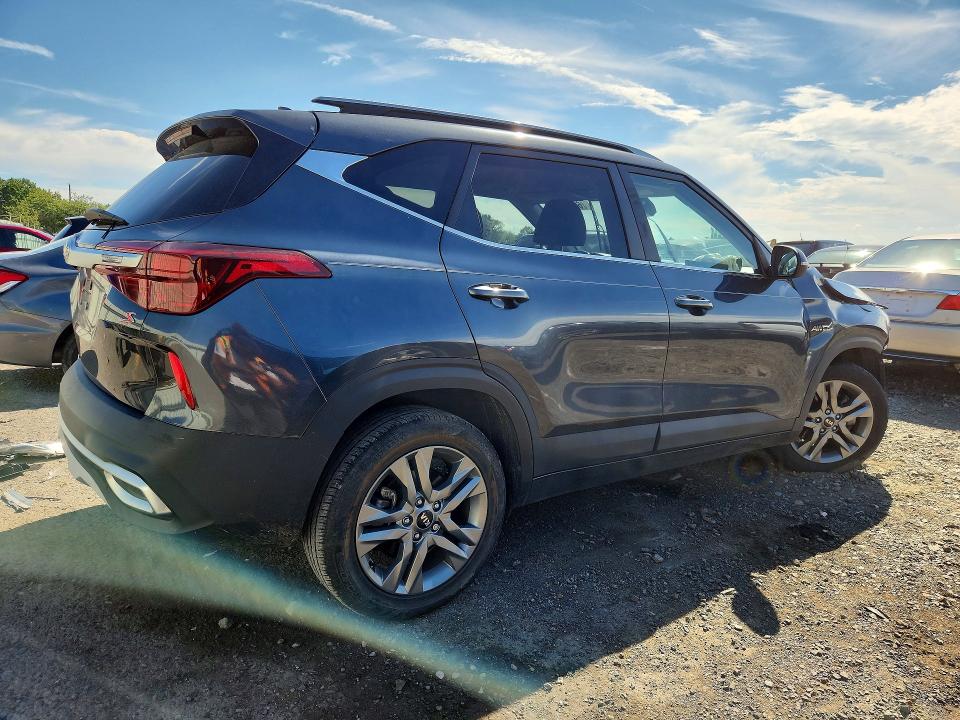 2021 Kia Seltos მანქანა იყიდება აუქციონზე, vin: KNDEUCAA7M7171991, აუქციონის ნომერი: 68033456