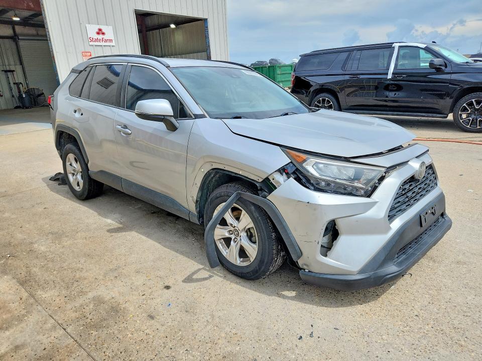 Продаж на аукціоні авто 2019 Toyota Rav4, vin: 2T3W1RFV2KW015595, номер лоту: 68080976