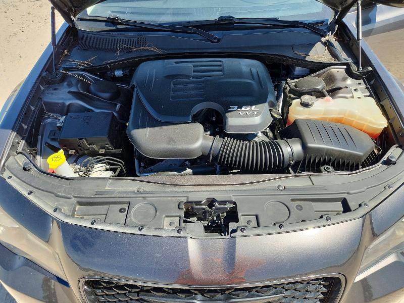 Auction sale of the 2020 Chrysler 300, vin: 2C3CCARG1LH233724, lot number: 70730106