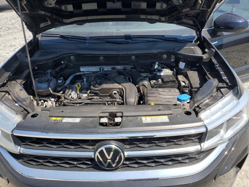 67309926 :رقم المزاد ، 3VV2X7B28PM313348 vin ، 2023 Volkswagen Taos مزاد بيع