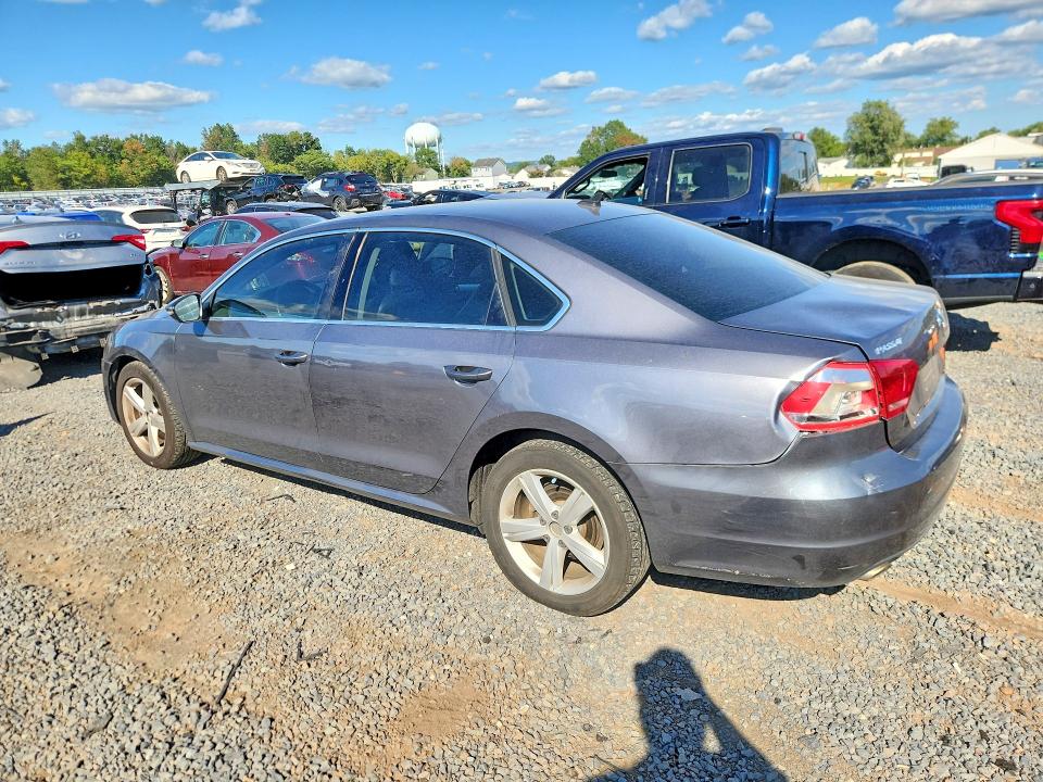 2012 Volkswagen Passat მანქანა იყიდება აუქციონზე, vin: 1VWBP7A33CC063065, აუქციონის ნომერი: 69489886