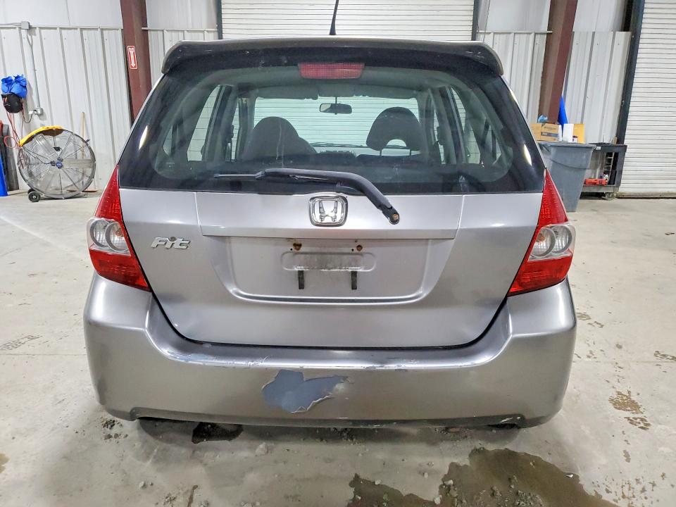 2008 Honda Fit მანქანა იყიდება აუქციონზე, vin: JHMGD37618S061337        , აუქციონის ნომერი: 68939706