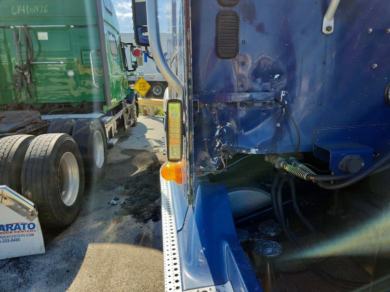 69918506 :رقم المزاد ، 1FUJA6CK47LY29205 vin ، 2007 Freightliner Conventional مزاد بيع