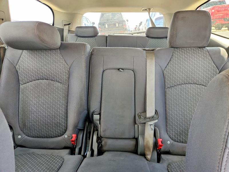 67831746 :رقم المزاد ، 1GNKRFED5BJ321520 vin ، 2011 Chevrolet Traverse مزاد بيع