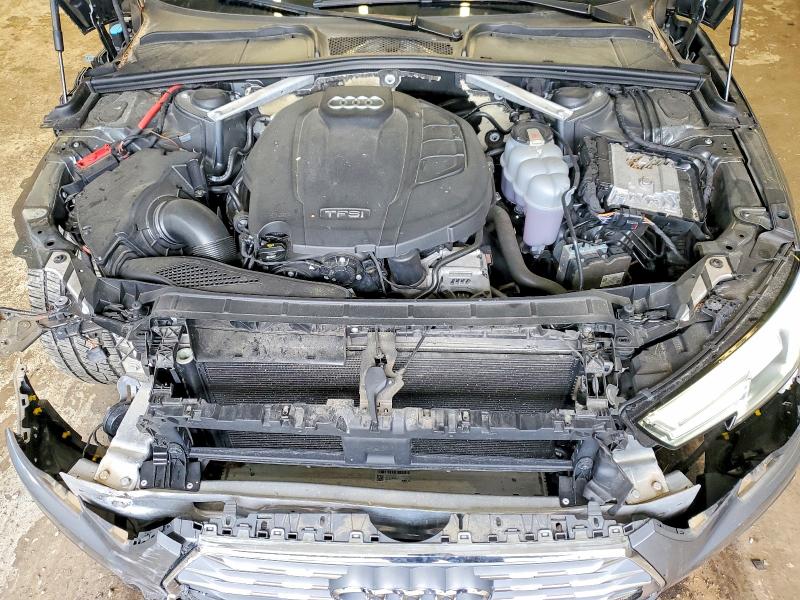 Продажа на аукционе авто 2019 Audi A4, vin: WAUENAF49KN012285, номер лота: 66700946