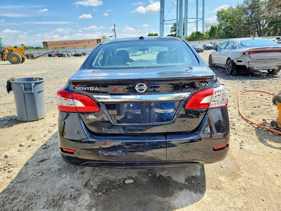 2015 Nissan Sentra მანქანა იყიდება აუქციონზე, vin: 3N1AB7AP3FY353921, აუქციონის ნომერი: 68238886