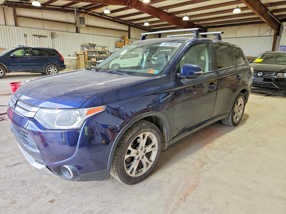 70788536 :رقم المزاد ، JA4AZ3A34FZ000943 vin ، 2015 Mitsubishi Outlander مزاد بيع