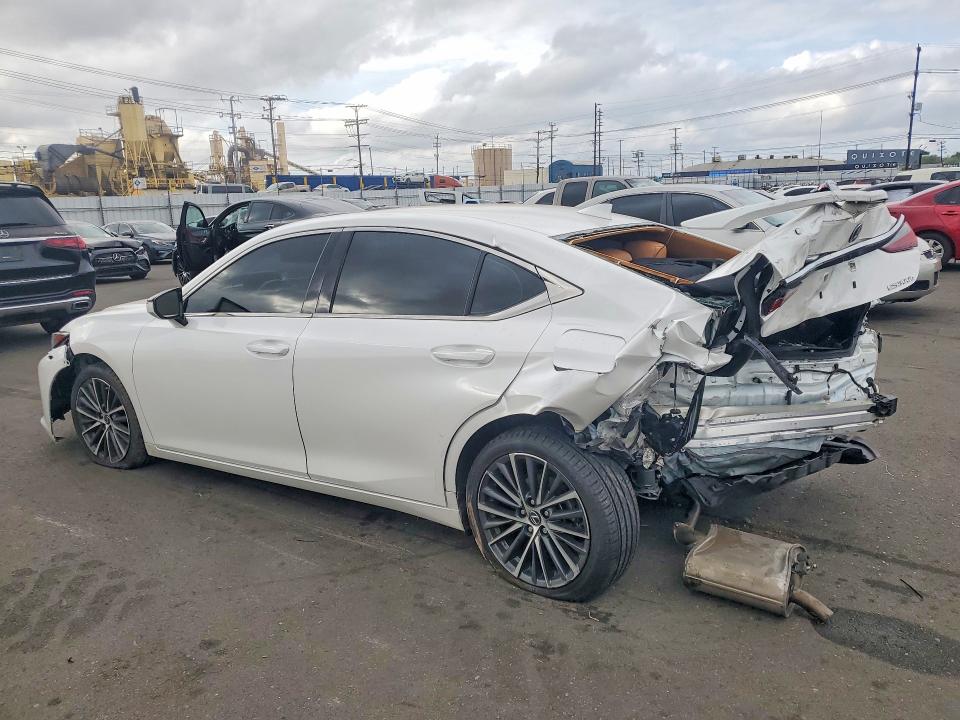 69438226 :رقم المزاد ، 58ADA1C13SU067264 vin ، 2025 Lexus Es 300h مزاد بيع