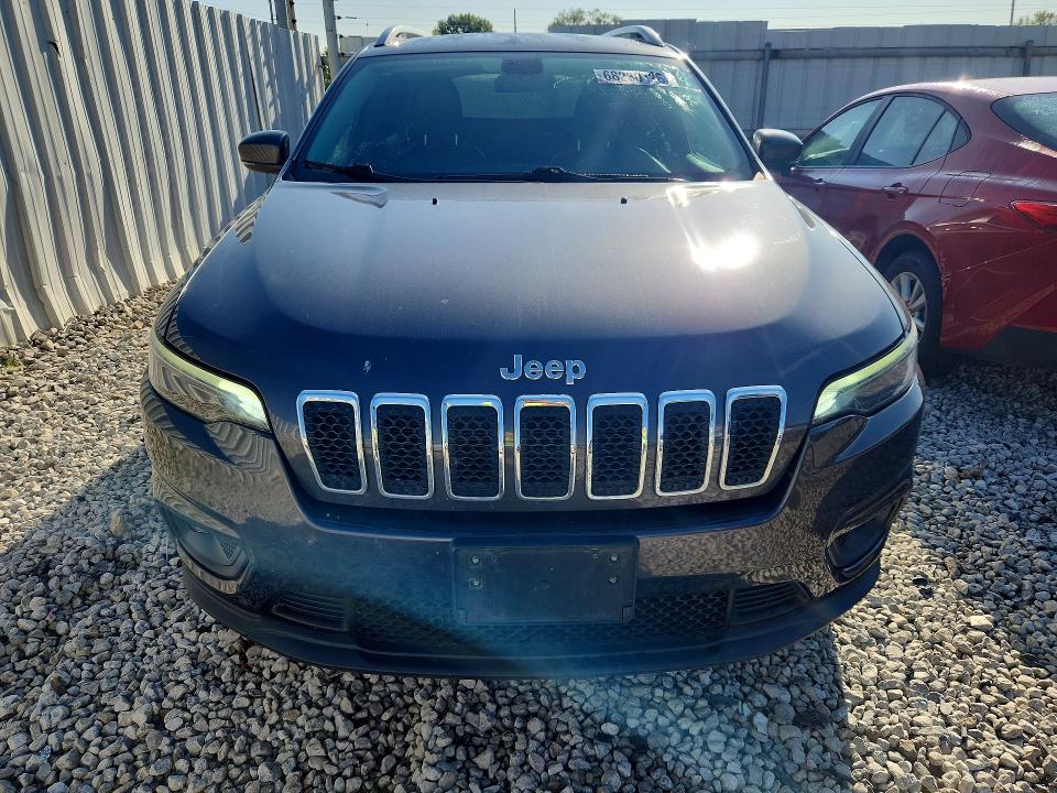 68230126 :رقم المزاد ، 1C4PJMLB7KD288305         vin ، 2019 Jeep Cherokee مزاد بيع