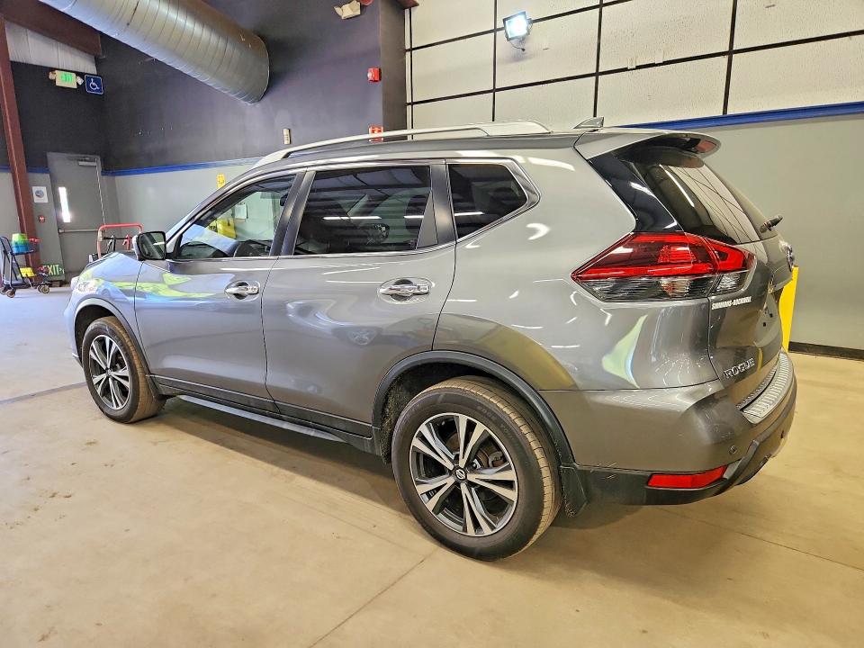 70686166 :رقم المزاد ، JN8AT2MV3LW102900 vin ، 2020 Nissan Rogue مزاد بيع