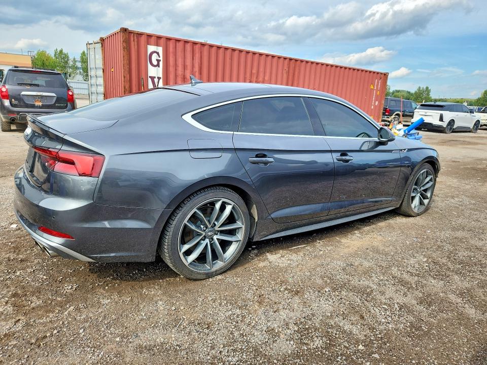 67068356 :رقم المزاد ، WAUB4CF50JA106622 vin ، 2018 Audi S5 مزاد بيع