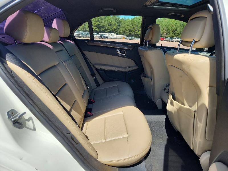 68126116 :رقم المزاد ، WDDHF8HB7AA073924 vin ، 2010 Mercedes-benz E مزاد بيع