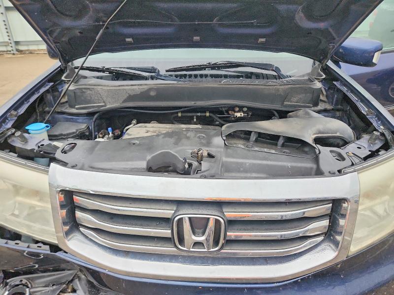 69808396 :رقم المزاد ، 5FNYF4H98FB062946 vin ، 2015 Honda Pilot مزاد بيع