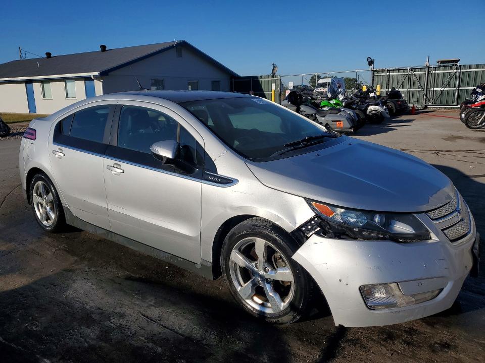 70928326 :رقم المزاد ، 1G1RD6E48BU103830 vin ، 2011 Chevrolet Volt مزاد بيع