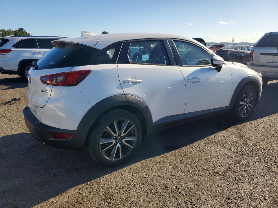 2017 Mazda Cx-3 მანქანა იყიდება აუქციონზე, vin: JM1DKFC77H0172741, აუქციონის ნომერი: 68751526