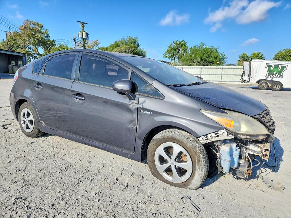 67384626 :رقم المزاد ، JTDKN3DU8E0388398 vin ، 2014 Toyota Prius مزاد بيع
