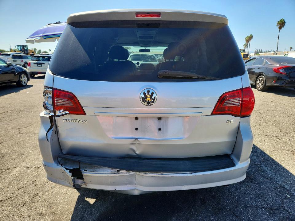 2009 Volkswagen Routan მანქანა იყიდება აუქციონზე, vin: 2V8HW341X9R582315, აუქციონის ნომერი: 69439776