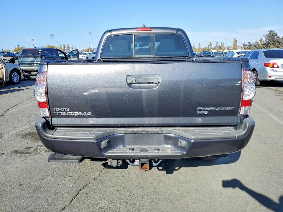 69752846 :رقم المزاد ، 5TFKU4HNXFX006733 vin ، 2015 Toyota Tacoma مزاد بيع