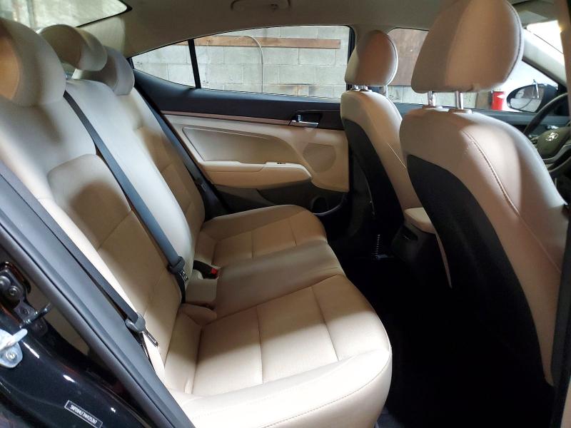 2017 Hyundai Elantra მანქანა იყიდება აუქციონზე, vin: 5NPD84LF7HH125397, აუქციონის ნომერი: 69710216
