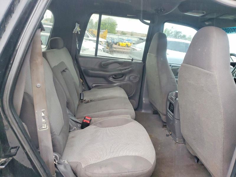2001 Ford Expedition მანქანა იყიდება აუქციონზე, vin: 1FMPU16LX1LB30373, აუქციონის ნომერი: 70846036