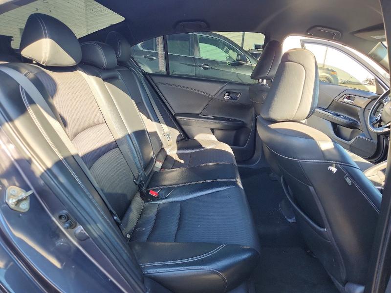 Продажа на аукционе авто 2016 Honda Accord, vin: 1HGCR2F50GA193497, номер лота: 70646456