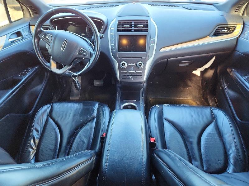 67981516 :رقم المزاد ، 5LMCJ2A94FUJ41988 vin ، 2015 Lincoln Mkc مزاد بيع