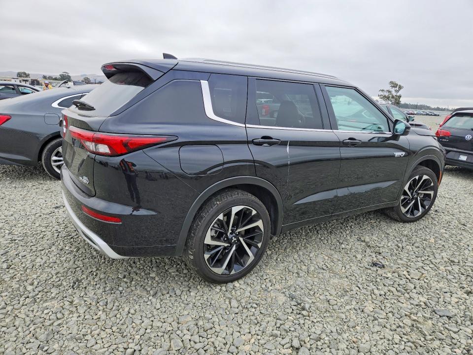Продажа на аукционе авто 2023 Mitsubishi Outlander, vin: JA4T5VA97PZ062357, номер лота: 67930276