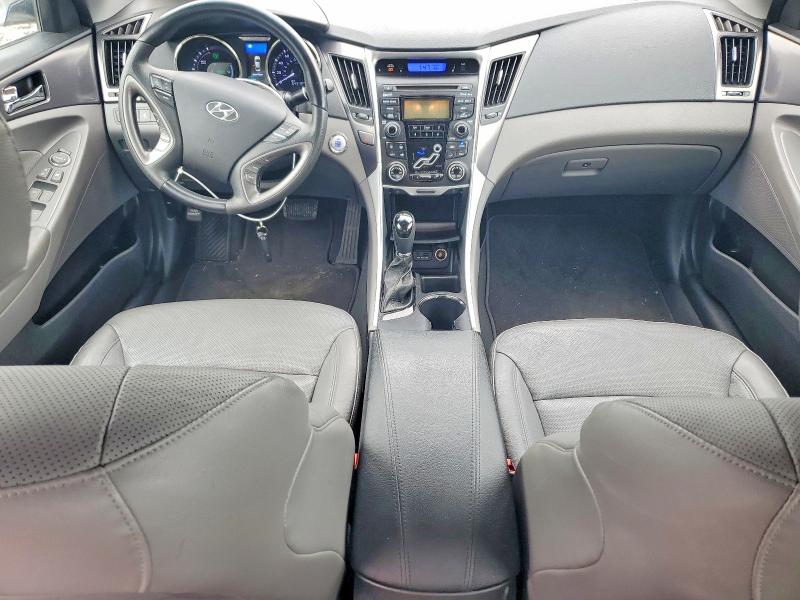 70766966 :رقم المزاد ، KMHEC4A46CA028059 vin ، 2012 Hyundai Sonata مزاد بيع