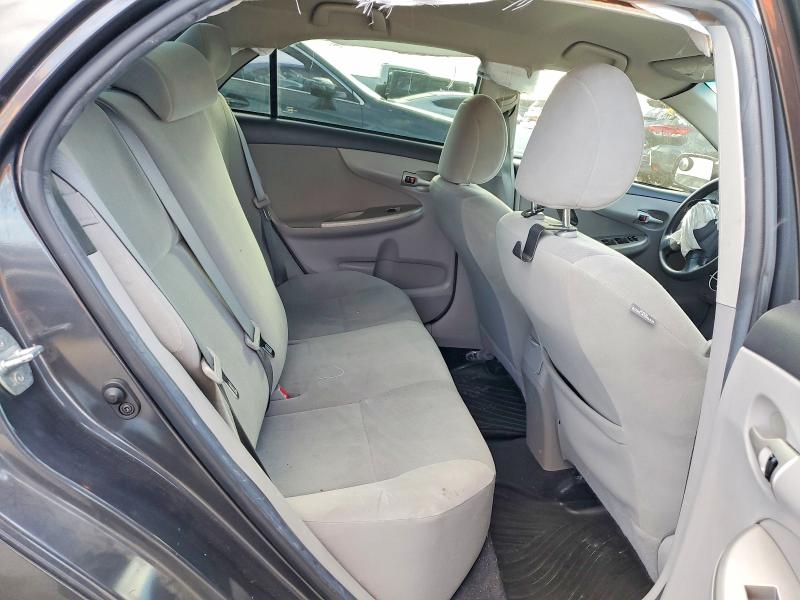 66862466 :رقم المزاد ، 2T1BU4EE1DC008001 vin ، 2013 Toyota Corolla مزاد بيع