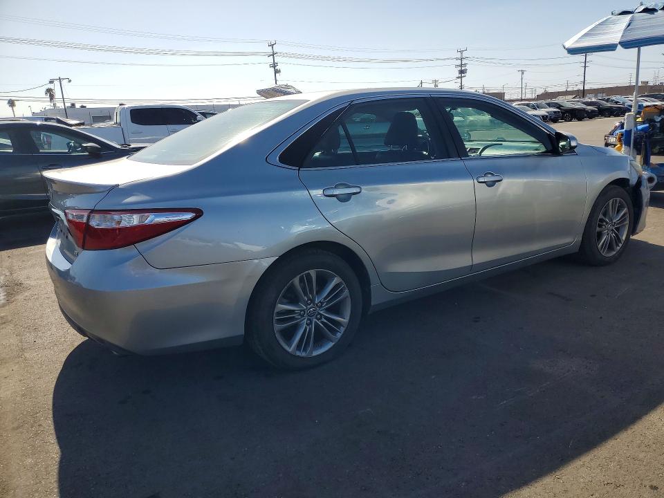 2017 Toyota Camry მანქანა იყიდება აუქციონზე, vin: 4T1BF1FK1HU639364, აუქციონის ნომერი: 68944996